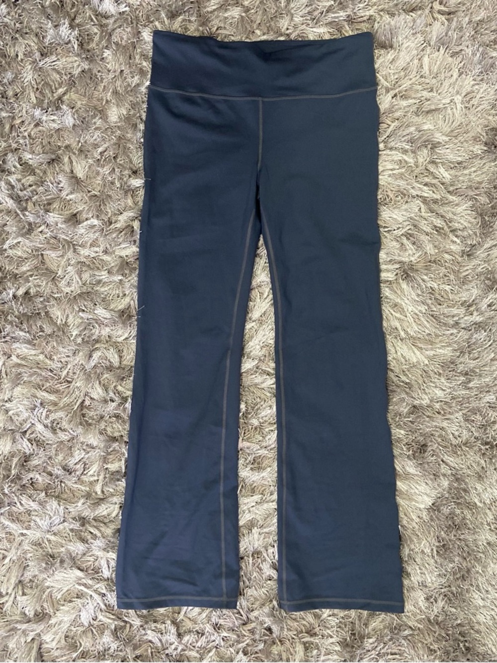 GAP Women Gray Flared Active Leggings